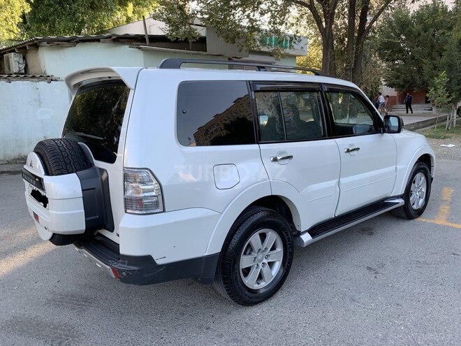 Mitsubishi Pajero 2008, 179,500 km - 3.0 л - Sumqayıt