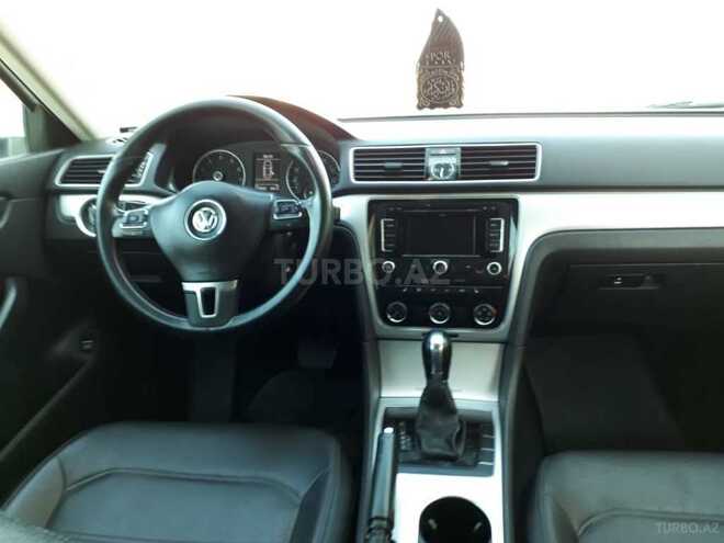 Volkswagen Passat 2012, 121,000 km - 2.5 l - Sumqayıt