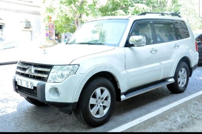 Mitsubishi Pajero 2008, 179,000 km - 0.3 л - Bakı