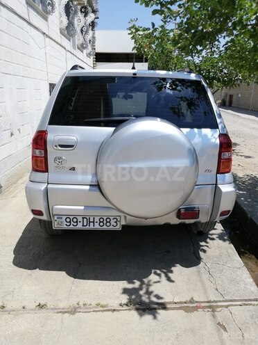 Toyota RAV4 2003, 161,000 km - 2.0 l - Tovuz