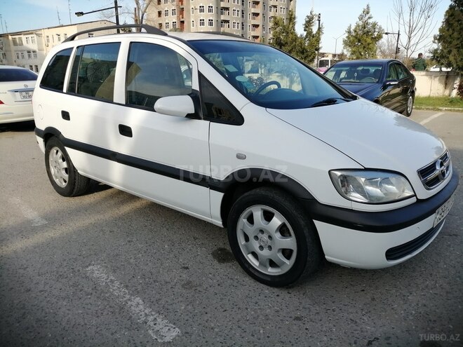 Opel Zafira 2004, 248,000 km - 2.0 л - Sumqayıt