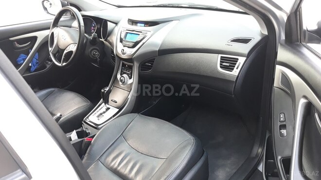 Hyundai Elantra 2011, 82,000 km - 1.8 l - Bakı
