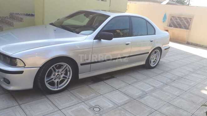 BMW 540 2001, 370,000 km - 4.4 l - Xırdalan
