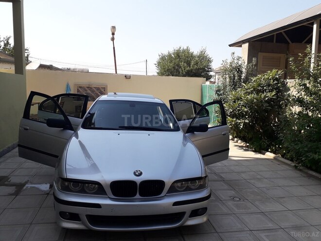 BMW 540 2001, 370,000 km - 4.4 l - Xırdalan