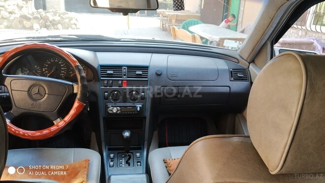 Mercedes C 180 1995, 300,000 km - 1.8 l - Bakı