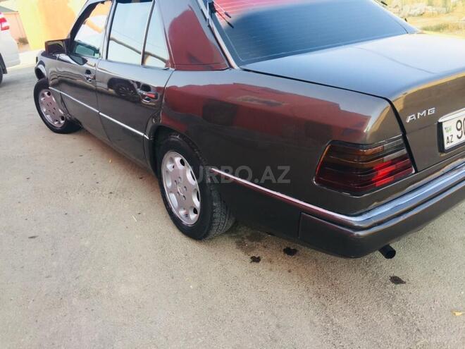 Mercedes E 200 1990, 352,002 km - 2.0 l - Bakı
