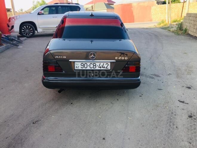 Mercedes E 200 1990, 352,002 km - 2.0 l - Bakı