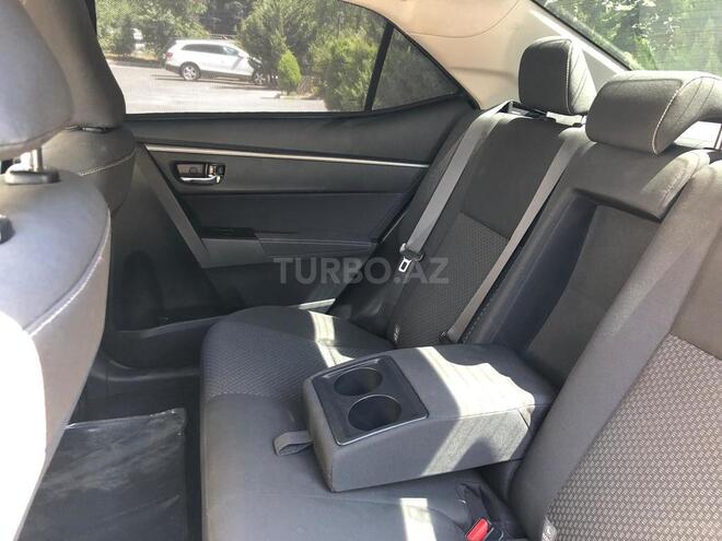 Toyota Corolla 2014, 97,000 km - 1.6 l - Bakı