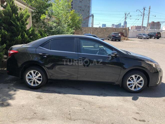 Toyota Corolla 2014, 97,000 km - 1.6 l - Bakı