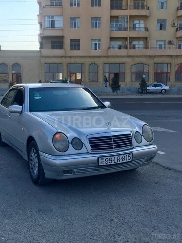 Mercedes E 200 1996, 345,000 km - 2.0 l - Bakı