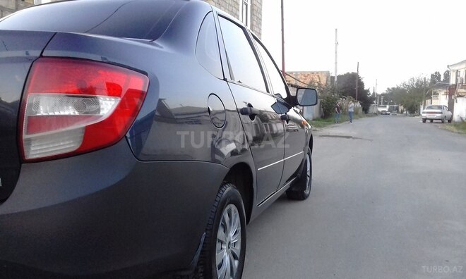 LADA (VAZ) Granta 2013, 62,000 km - 1.6 l - Qusar