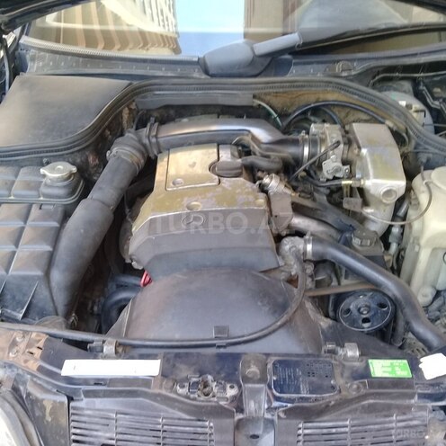 Mercedes C 180 1995, 436,778 km - 1.8 л - Bakı