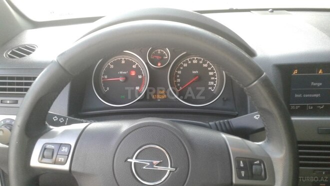 Opel Astra 2006, 173,000 km - 1.3 l - Bakı