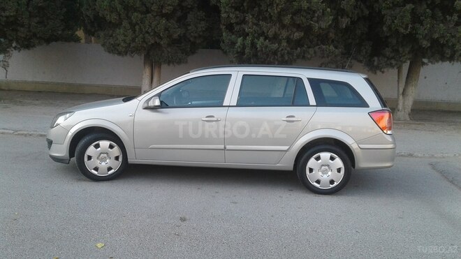 Opel Astra 2006, 173,000 km - 1.3 l - Bakı