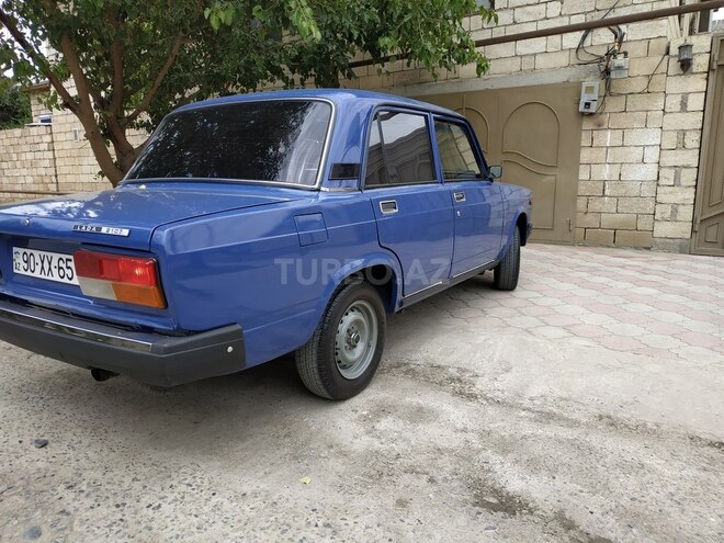 LADA (VAZ) 2107 2006, 106,468 km - 1.6 l - Salyan
