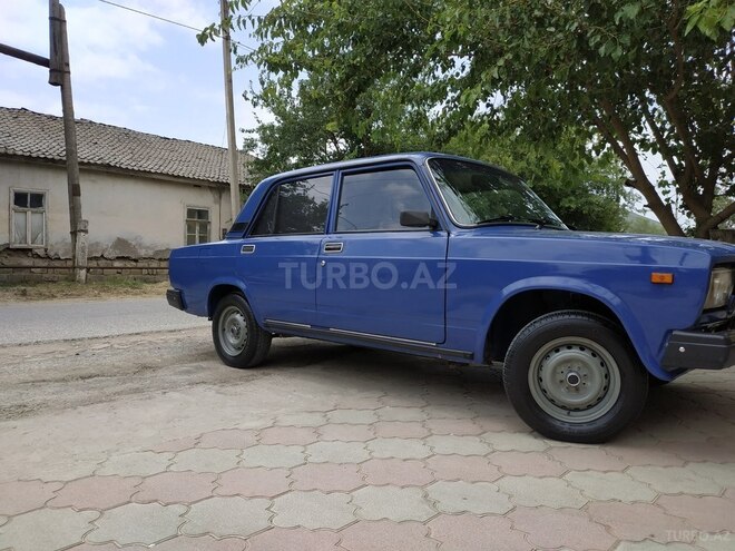 LADA (VAZ) 2107 2006, 106,468 km - 1.6 l - Salyan
