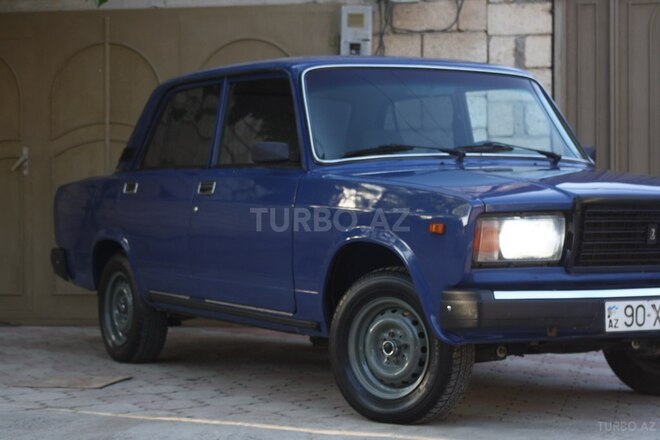 LADA (VAZ) 2107 2006, 106,468 km - 1.6 l - Salyan