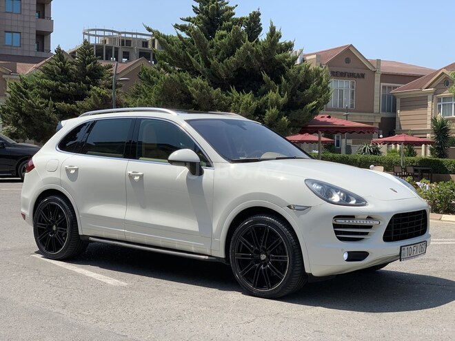 Porsche Cayenne S 2011, 136,000 km - 3.6 l - Bakı