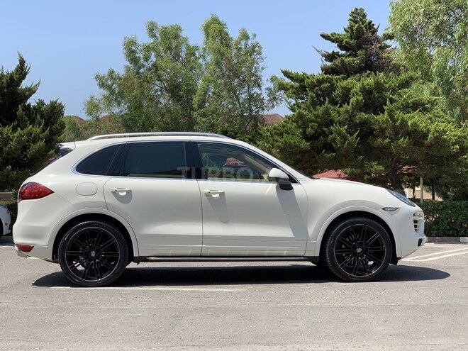 Porsche Cayenne S 2011, 136,000 km - 3.6 l - Bakı