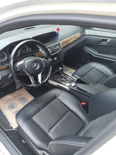 Mercedes E 220 2011, 139,000 km - 1.8 l - Bakı