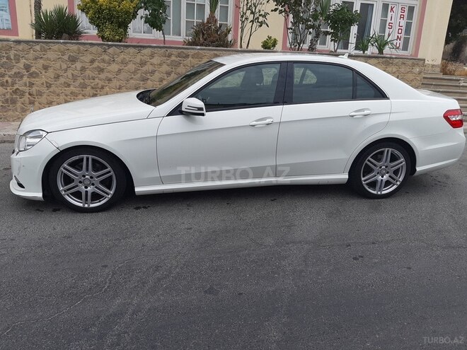 Mercedes E 220 2011, 139,000 km - 1.8 l - Bakı