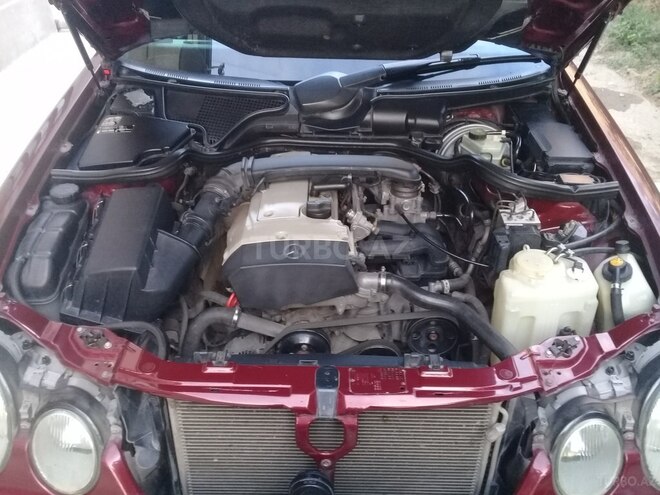 Mercedes E 200 2000, 232,444 km - 2.0 l - Bakı