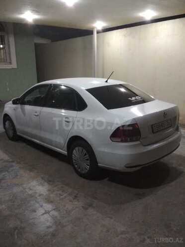 Volkswagen Polo 2015, 104,000 km - 1.6 l - Bakı