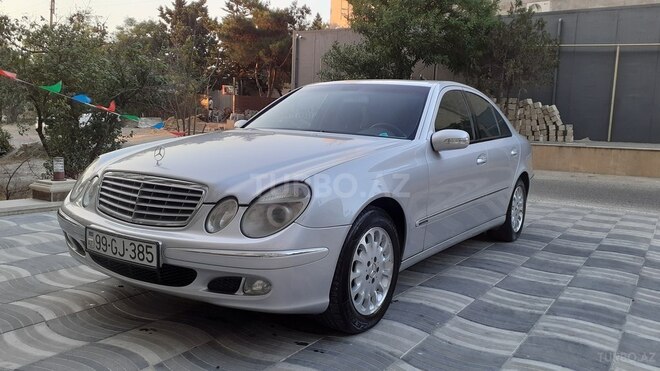 Mercedes E 220 2002, 310,000 km - 2.2 l - Bakı