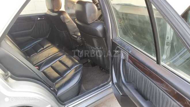 Mercedes E 320 1995, 347,000 km - 3.2 l - Bakı
