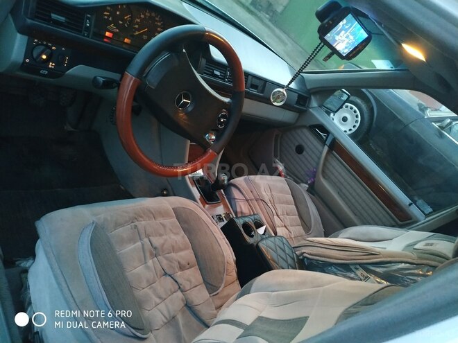 Mercedes E 230 1990, 406,536 km - 2.3 l - Bakı