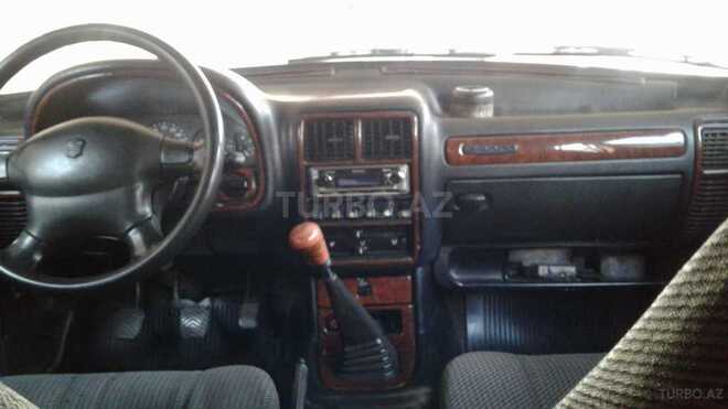 GAZ 3110 2002, 200,000 km - 2.3 l - Bakı