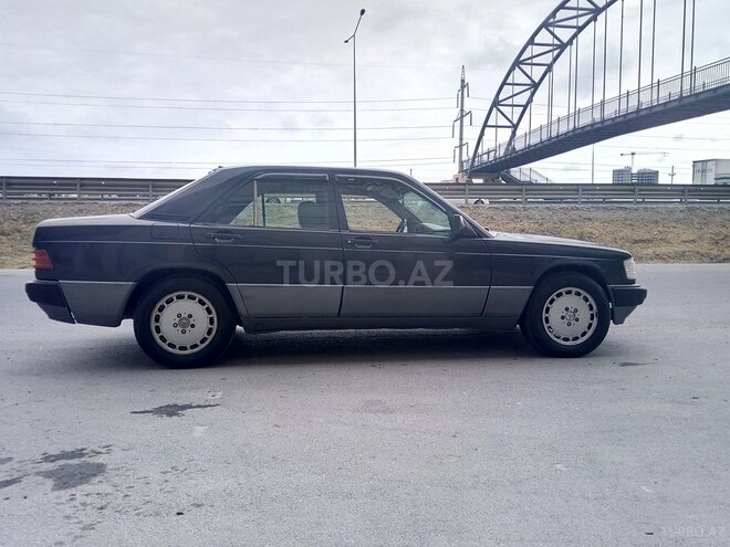 Mercedes 190 1990, 296,000 km - 2.0 l - Bakı