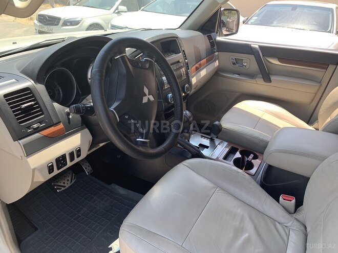 Mitsubishi Pajero 2008, 179,500 km - 3.0 л - Sumqayıt