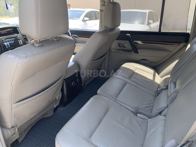Mitsubishi Pajero 2008, 179,500 km - 3.0 л - Sumqayıt