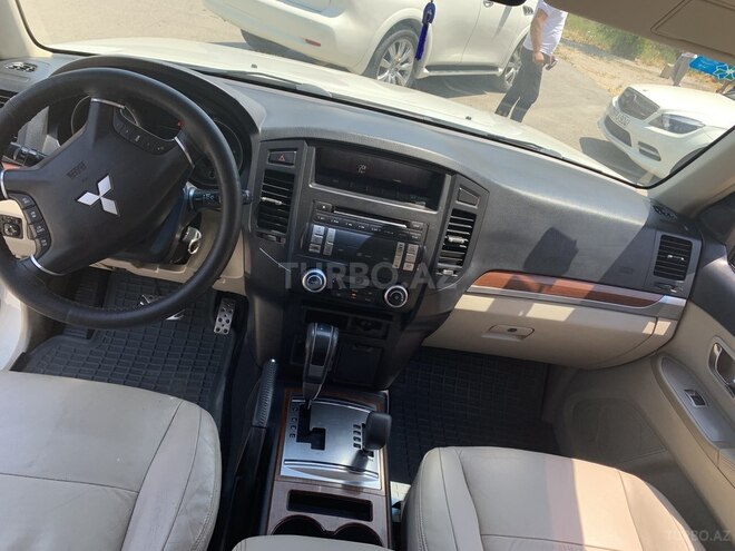 Mitsubishi Pajero 2008, 179,500 km - 3.0 л - Sumqayıt