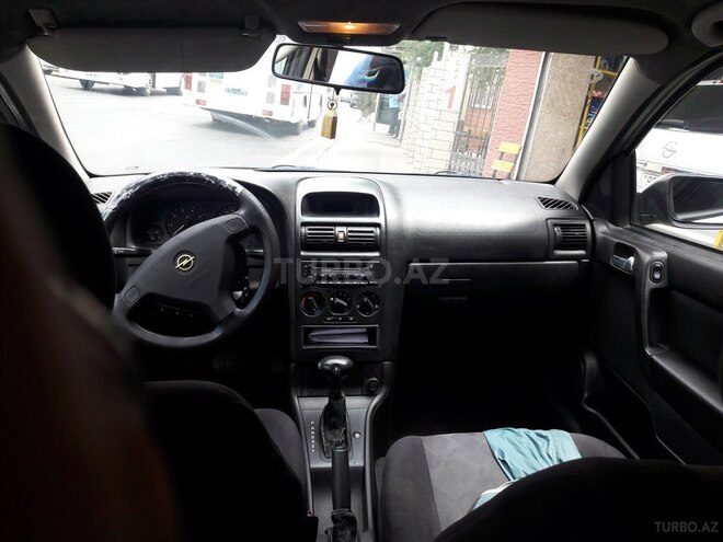 Opel Astra 2000, 280,000 km - 1.6 l - Bakı