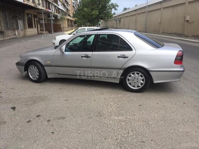 Mercedes C 180 1999, 322,000 km - 1.8 l - Bakı