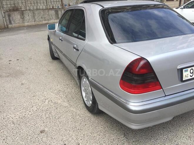 Mercedes C 180 1999, 322,000 km - 1.8 l - Bakı