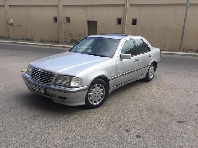 Mercedes C 180 1999, 322,000 km - 1.8 l - Bakı