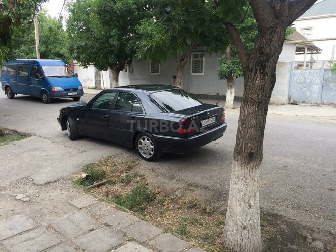 Mercedes C 200 1997, 231,000 km - 2.0 l - Zərdab