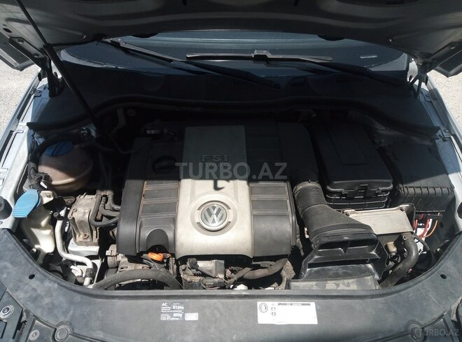Volkswagen Passat 2005, 300,000 km - 2.0 l - Bakı