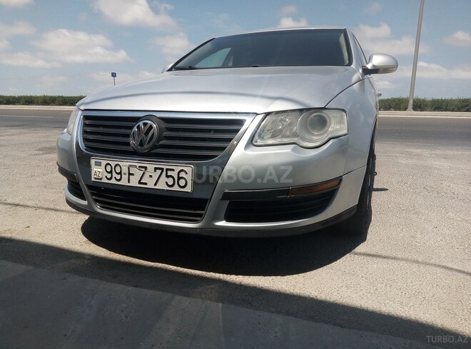 Volkswagen Passat 2005, 300,000 km - 2.0 l - Bakı