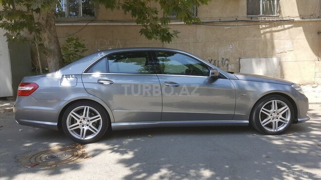 Mercedes E 220 2011, 199,366 km - 2.2 l - Bakı