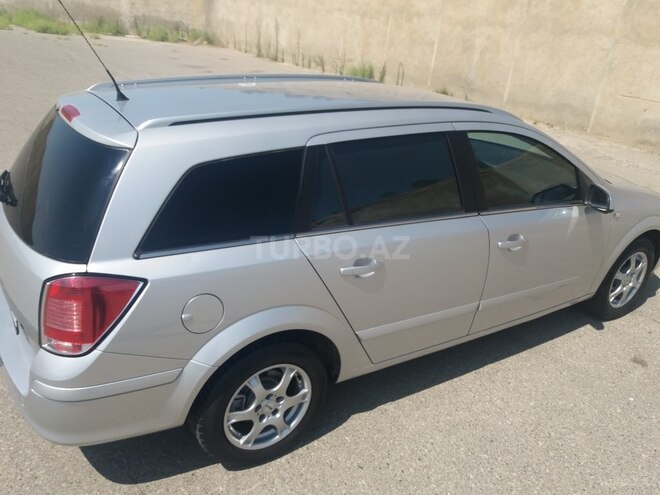 Opel Astra 2005, 166,000 km - 1.4 l - Bakı