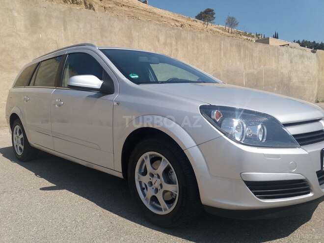 Opel Astra 2005, 166,000 km - 1.4 l - Bakı