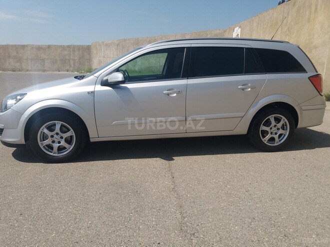 Opel Astra 2005, 166,000 km - 1.4 l - Bakı