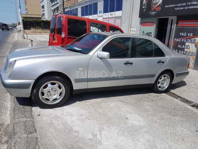 Mercedes E 250 1996, 500,000 km - 2.5 l - Bakı