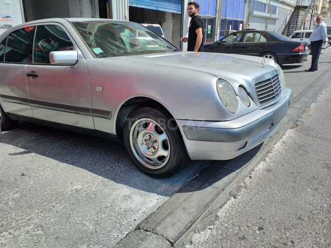 Mercedes E 250 1996, 500,000 km - 2.5 l - Bakı