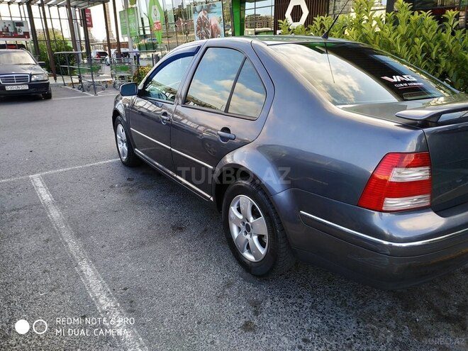 Volkswagen Jetta 2004, 255,000 km - 2.0 л - Bakı