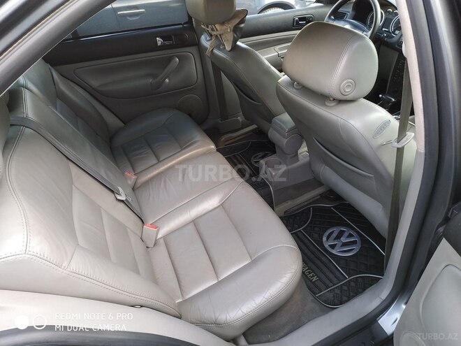 Volkswagen Jetta 2004, 255,000 km - 2.0 л - Bakı